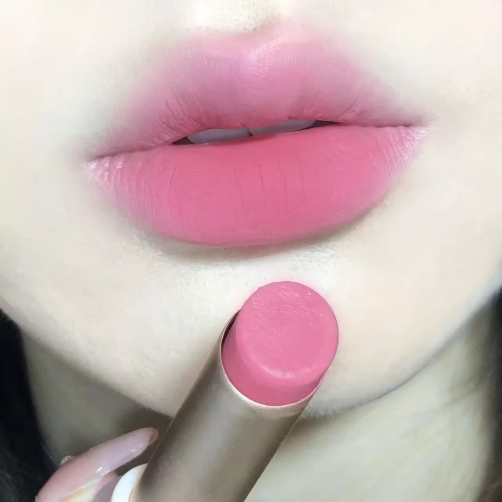 ลิปสติกเนื้อแมตต์กำมะหยี่ ลิปท - Matte Velvet Lip Tint Long Lasting บทวิจารณ์และราคา